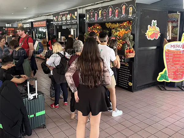 rassada pier food and beverage kiosk